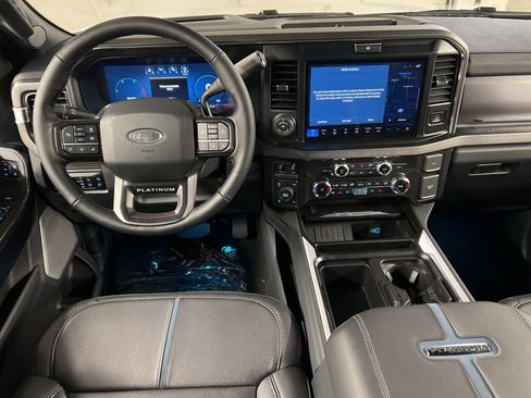 New 2026 Ford F250 Platinum AWD/4WD image 8