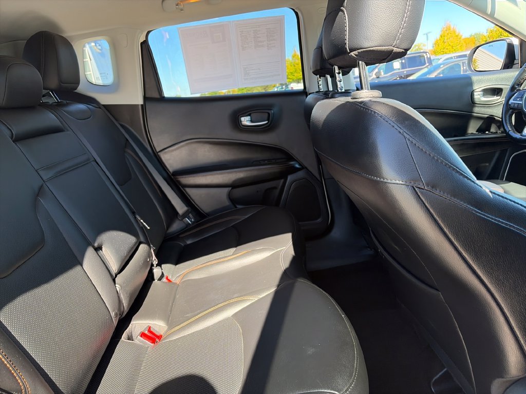 Used 2019 Jeep Compass Limited AWD/4WD image 33