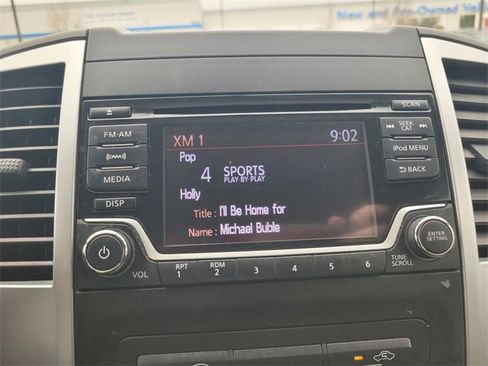 Used 2017 Nissan Frontier SV image 22