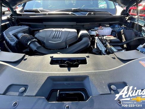 New 2026 Chevrolet Traverse LT w/ Sun and Wheel Package image 17