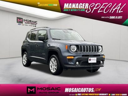Used 2023 Jeep Renegade Latitude w/ Premium Group