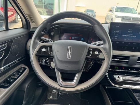 Used 2024 Lincoln Corsair Grand Touring w/ Equipment Group 301A AWD/4WD image 10