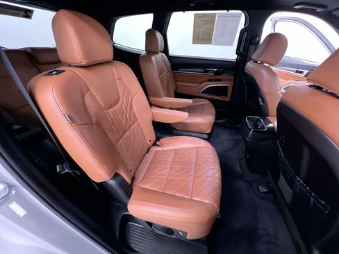 Used 2024 Kia Telluride EX X-Line AWD/4WD image 39