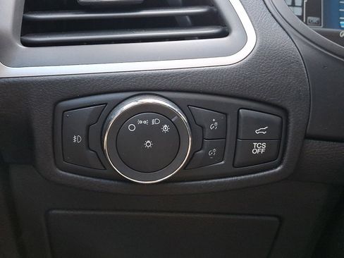 Used 2022 Ford Edge SEL w/ Convenience Package image 23