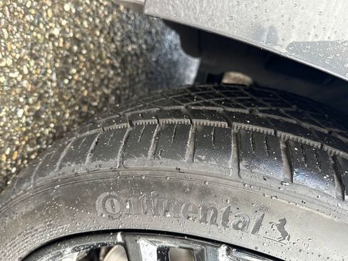 Used 2020 BMW M240i xDrive Convertible w/ Premium Package image 29