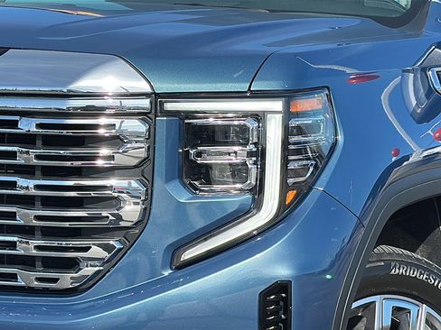 Used 2024 GMC Sierra 1500 Denali w/ Denali Reserve Package image 4