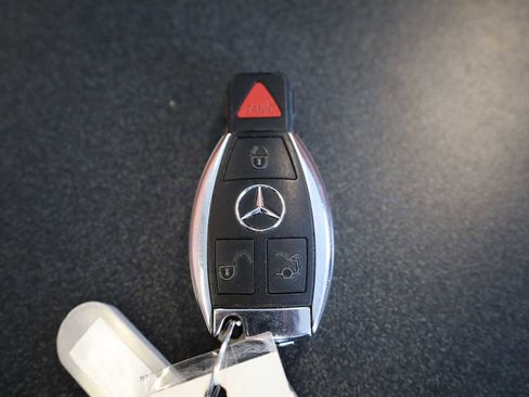 Used 2015 Mercedes-Benz GL 63 AMG 4MATIC image 40