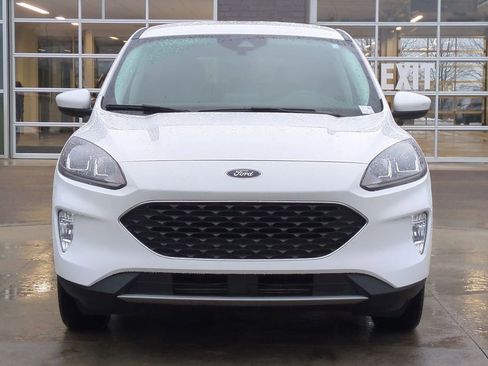 Used 2022 Ford Escape SEL w/ Class II Trailer Tow Package image 10