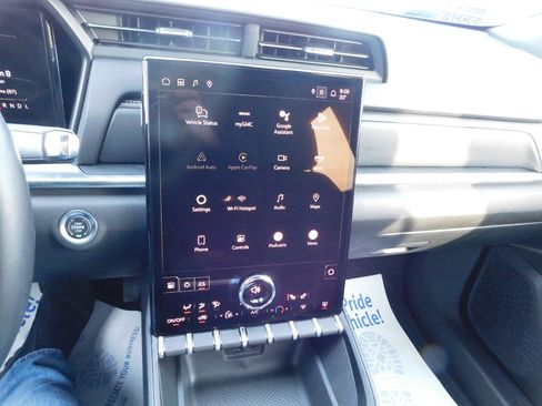 Used 2025 GMC Terrain Elevation image 36