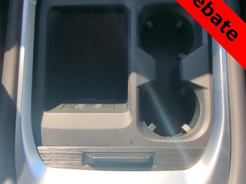 New 2026 Nissan Armada SV image 23