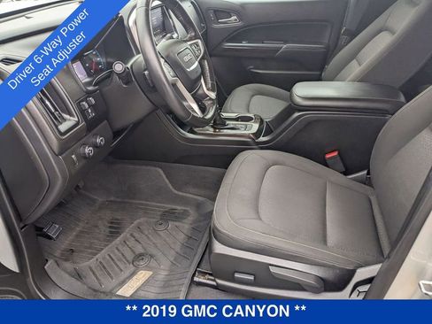 Used 2019 GMC Canyon SLE w/ SLE Convenience Package image 17