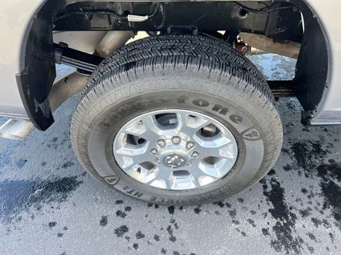 Used 2024 RAM 3500 Laramie image 8