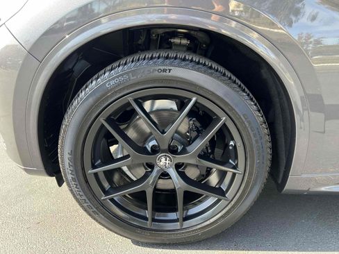 Used 2020 Alfa Romeo Stelvio Ti w/ Nero Edizione image 59