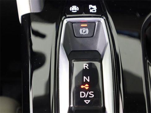 Certified 2025 Audi Q5 Premium Plus w/ Premium Plus image 20