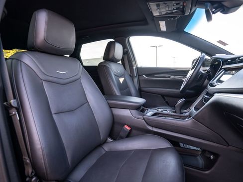 Used 2023 Cadillac XT5 Premium Luxury AWD/4WD image 15