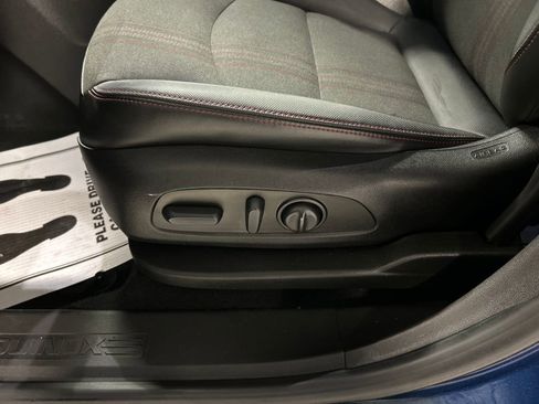 Used 2022 Chevrolet Equinox RS image 13