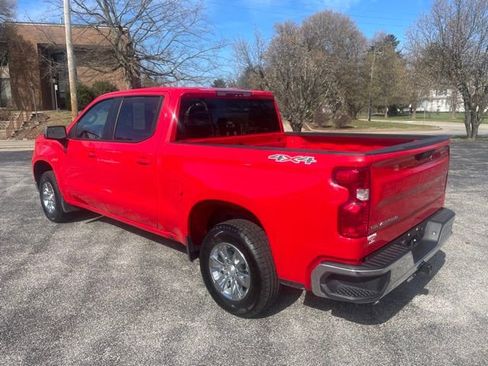 Used 2025 Chevrolet Silverado 1500 LT image 7