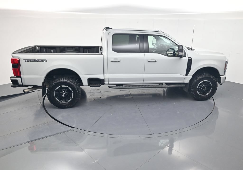 Used 2026 Ford F250 Lariat w/ Tremor Off-Road Package AWD/4WD image 42
