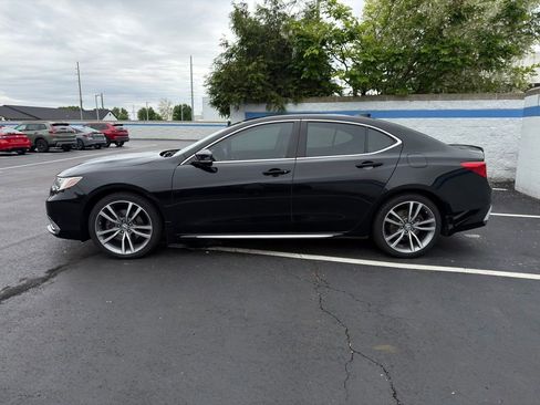 Used 2020 Acura TLX V6 SH-AWD w/ Advance Package image 2