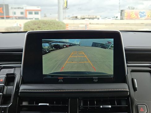 Certified 2023 GMC Yukon XL AT4 AWD/4WD image 17