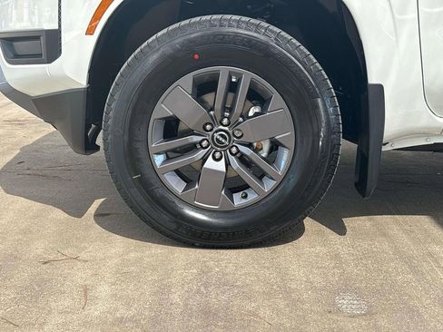 New 2026 Nissan Frontier SV w/ SV Convenience Package RWD image 6