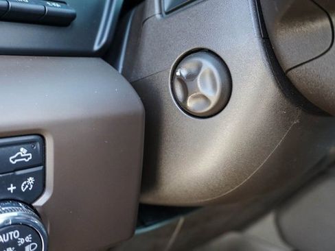 Used 2022 GMC Sierra 1500 Denali w/ Technology Package image 15