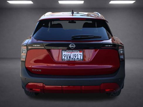 Used 2026 Nissan Kicks SV image 5