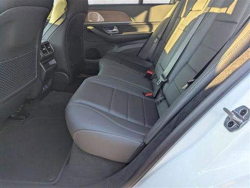Used 2026 Mercedes-Benz GLE 350 4MATIC image 13