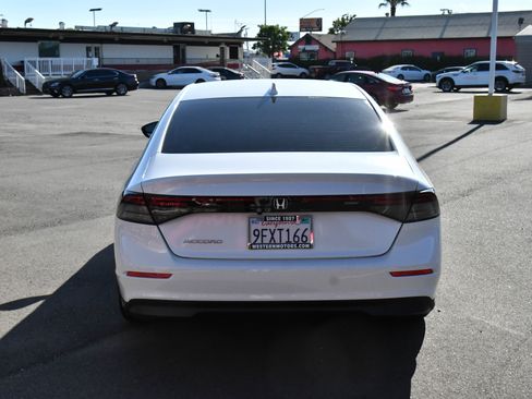 Used 2023 Honda Accord LX image 7