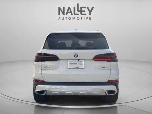Used 2026 BMW X5 xDrive40i w/ Climate Comfort Package image 4