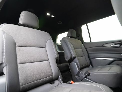 Used 2024 Chevrolet Traverse LT AWD/4WD image 28