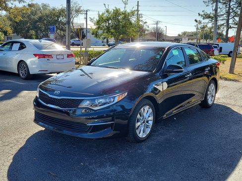 Used 2017 Kia Optima LX w/ Option Group 014 image 3
