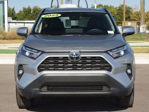Used 2025 Toyota RAV4 XLE Premium image 25