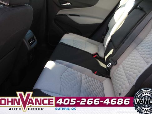 Used 2020 Chevrolet Equinox LS image 21