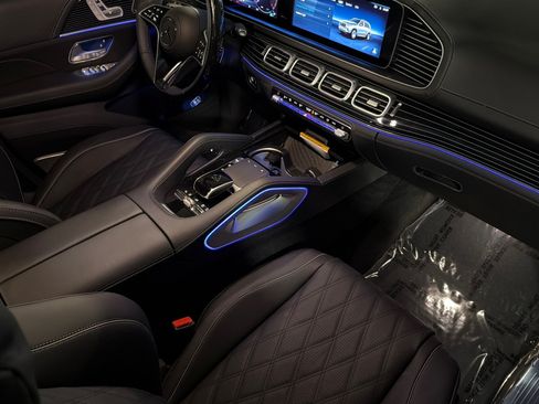New 2026 Mercedes-Benz Maybach GLS 600 4MATIC image 16