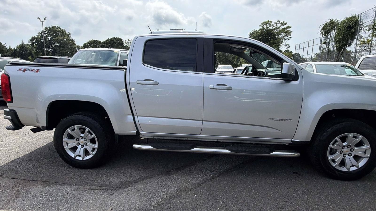 Used 2019 Chevrolet Colorado LT w/ LT Convenience Package AWD/4WD image 5