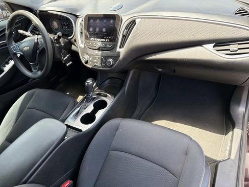 Used 2020 Chevrolet Malibu LS FWD image 16