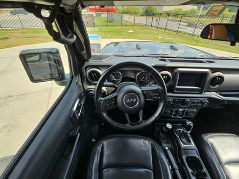 Used 2018 Jeep Wrangler Unlimited Sport S AWD/4WD image 24