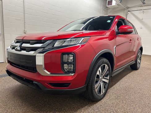 Used 2024 Mitsubishi Outlander Sport SE image 5