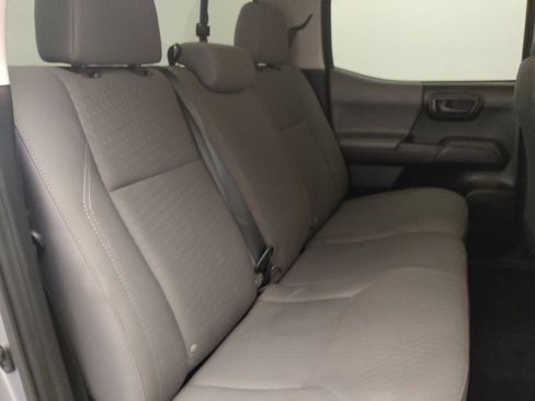 Used 2020 Toyota Tacoma SR w/ SR Convenience Package image 19