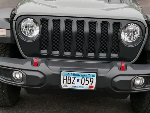 Used 2021 Jeep Wrangler Unlimited Rubicon w/ Cold Weather Group AWD/4WD image 9