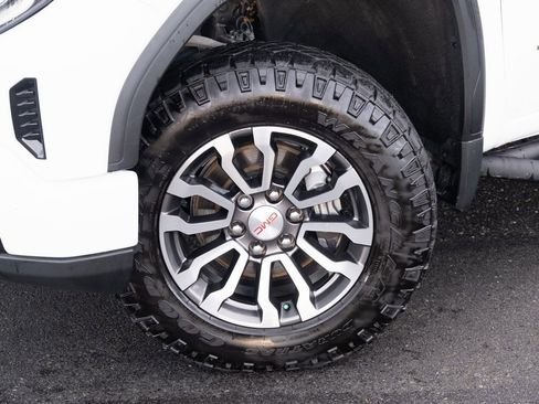 Used 2023 GMC Sierra 1500 AT4 w/ Technology Package image 25