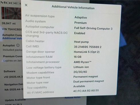 Used 2022 Tesla Model X Plaid image 44