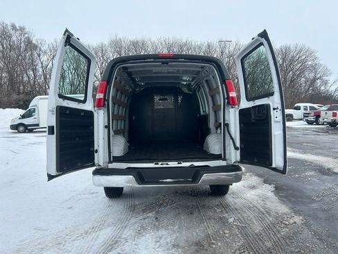 Used 2024 Chevrolet Express 2500 w/ Driver Convenience Package RWD image 14