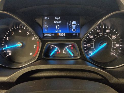 Used 2019 Ford Escape SEL AWD/4WD image 23