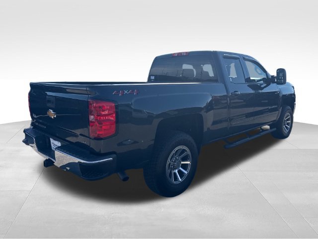 Used 2018 Chevrolet Silverado 1500 LT w/ All Star Edition AWD/4WD image 5