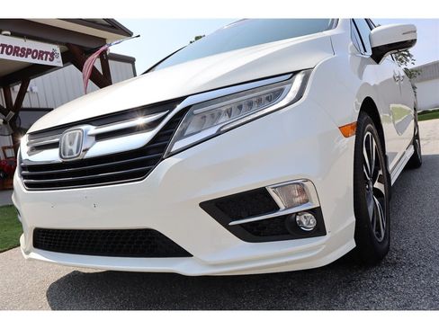 Used 2018 Honda Odyssey Elite image 48