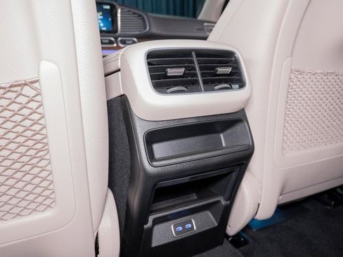 New 2026 Mercedes-Benz GLE 450 4MATIC Coupe image 23