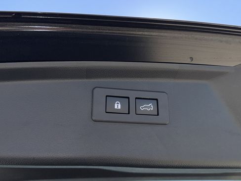 Used 2020 Subaru Outback Onyx Edition XT w/ Tech Package 2 image 14