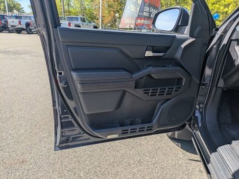 New 2026 Toyota Tacoma Limited AWD/4WD image 15